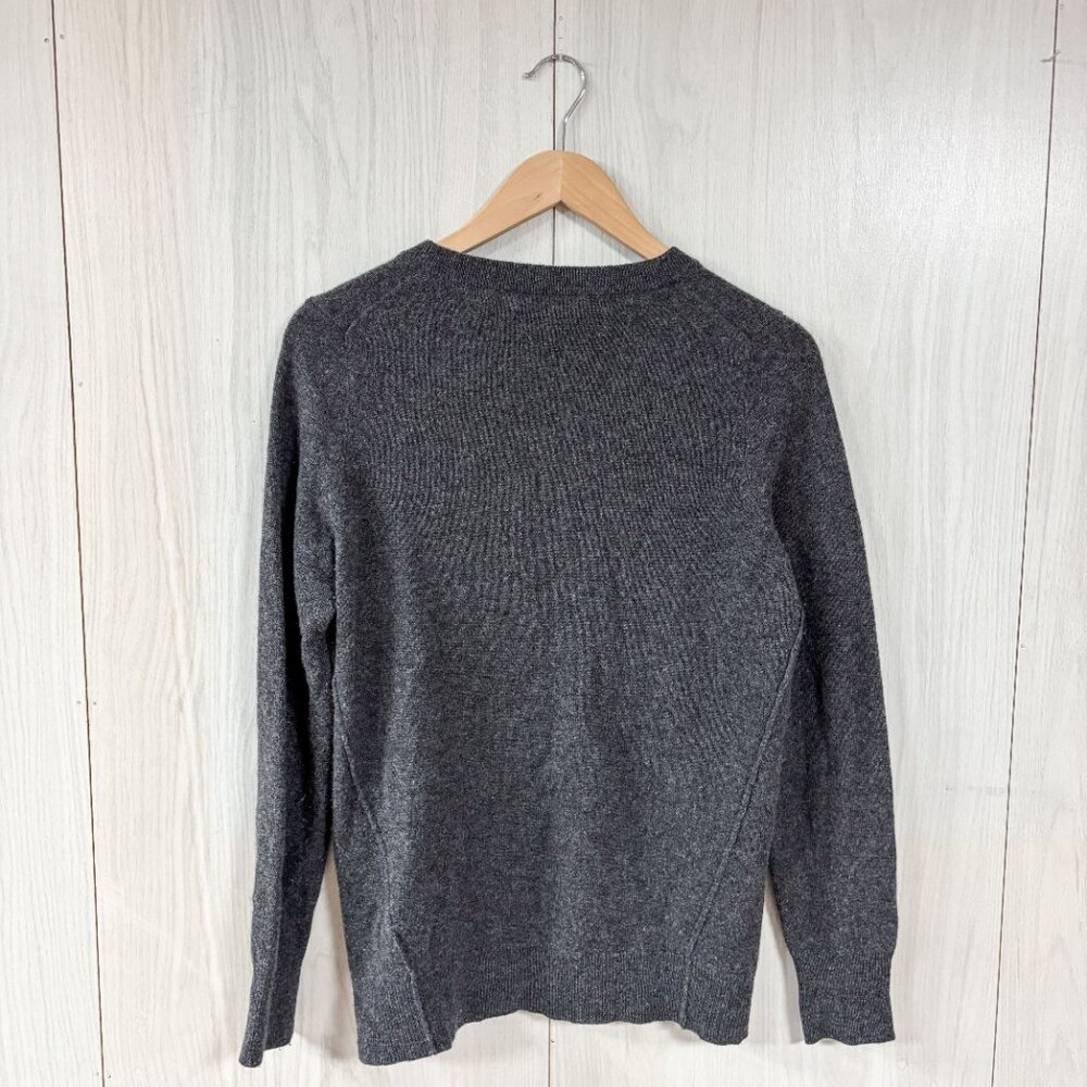 White + Warren 100% Cashmere Crewneck in Dark Heather Grey - Picture 2 of 7